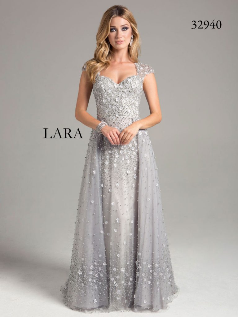 Lara-32940-1